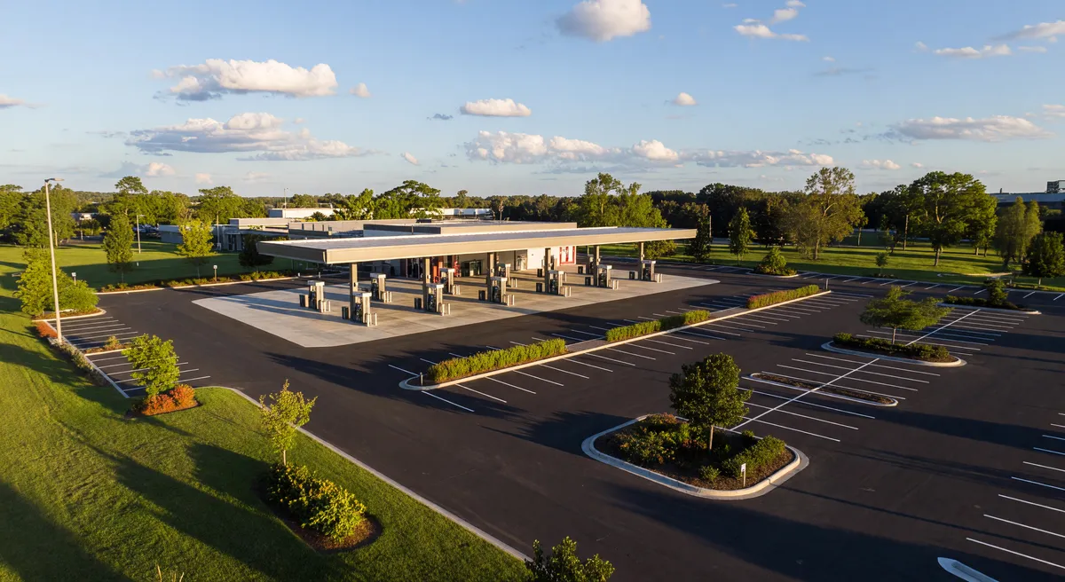 Truck Stop Gas Station with 8.45 Acres Property near Chattanooga, TN