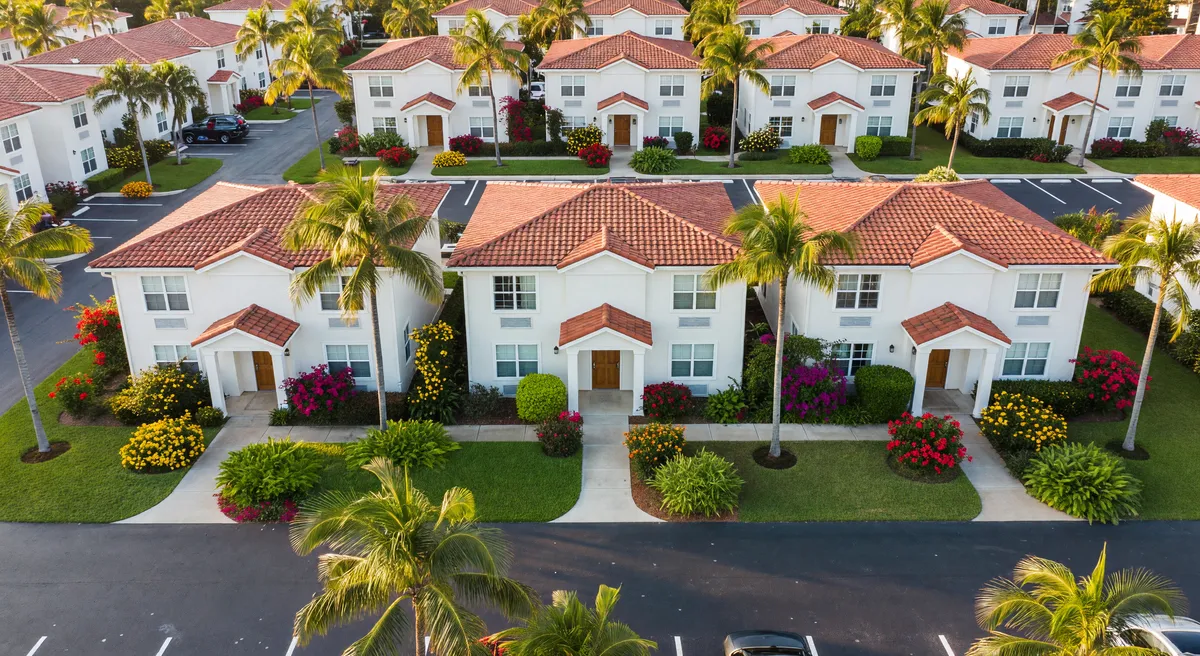 Daytona Beach Motel Portfolio with 53 Rooms - High Cap Rate and Value-Add Opportunities